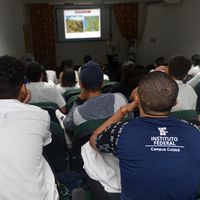 Campus Cuiabá promove Roda de Conversa com intercambistas italianos