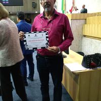 Professor José Carlos de Jesus do projeto de xadrez e o Campus Cuiabá Cel. Octayde Jorge da Silva receberam homenagem na Câmara Municipal de São Paulo.