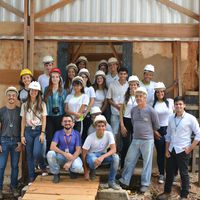 Alunos do curso de Técnico em Edificações do campus Cuiabá Octayde visitaram as obras de restauração da Casa de Bem-Bem