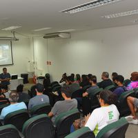 Documentário sobre o skate na educação física é lançado na aula inaugural do Campus Cuiabá Octayde